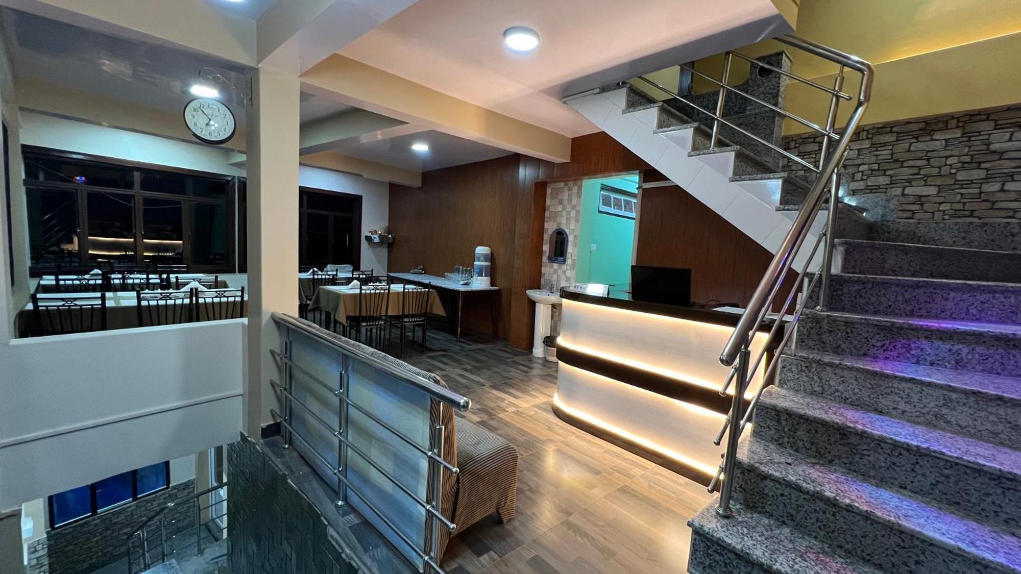 Hotel Hill Top Darjeeling  Exterior photo